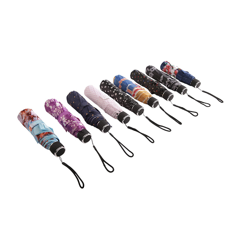 Mini Polka Dots Pongee Tre-fold paraply-0E6B0499