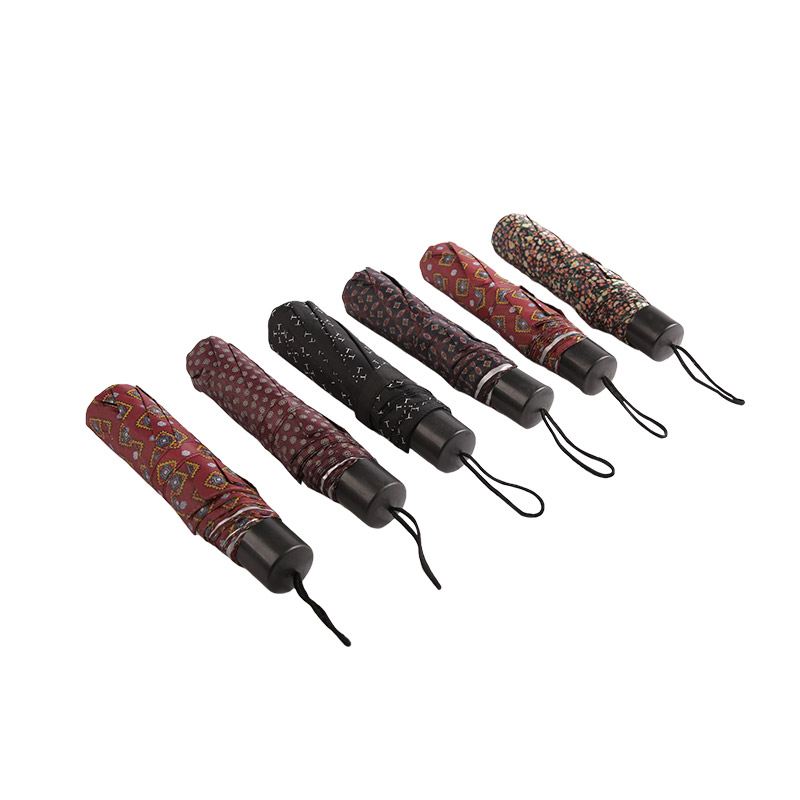 Daglig skalerbar polyetser med sølvbelagt tredobbelt paraply-0E6B0523